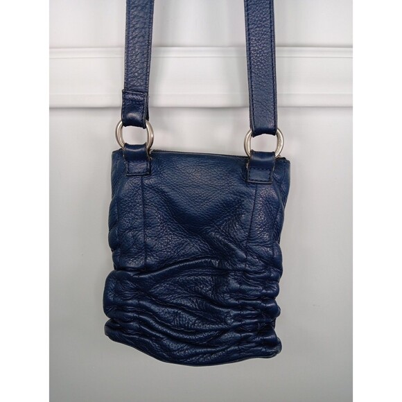 Cole Haan Slouchy Leather Crossbody Bag Navy Blue Zip Pockets Adjustable Strap - Picture 2 of 7